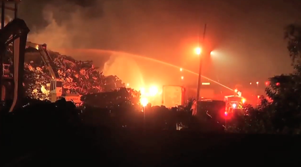 Breaking news fire coverage